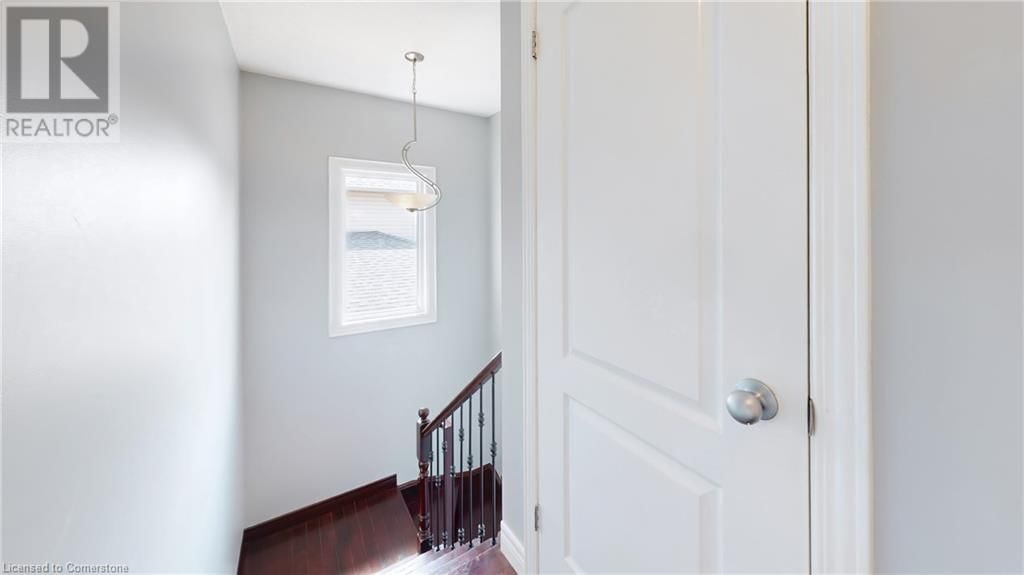 7 VIDAL COURT Image 17