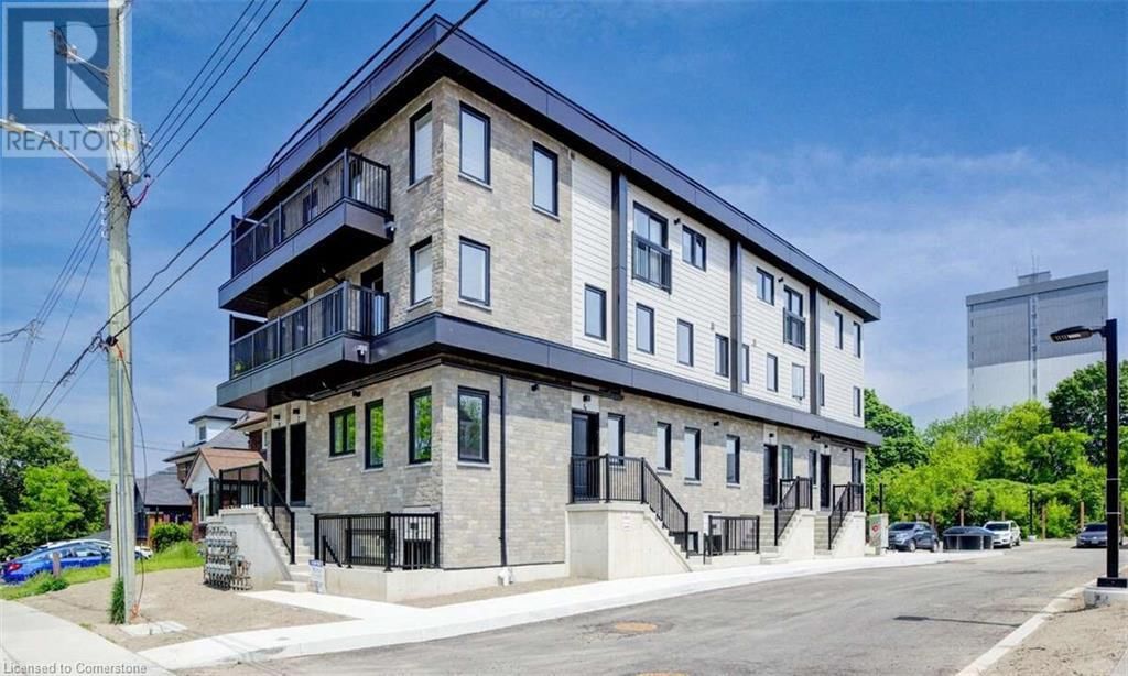 4 - 17 PETER STREET Image 19