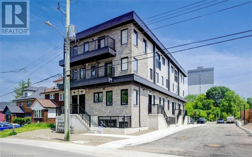 4 - 17 PETER STREET Image 20
