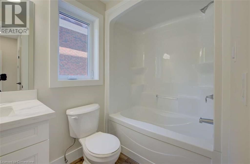 4 - 17 PETER STREET Image 8