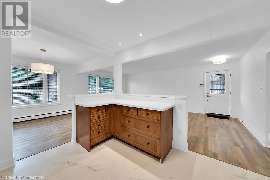 29 HARDALE CRESCENT Image 10