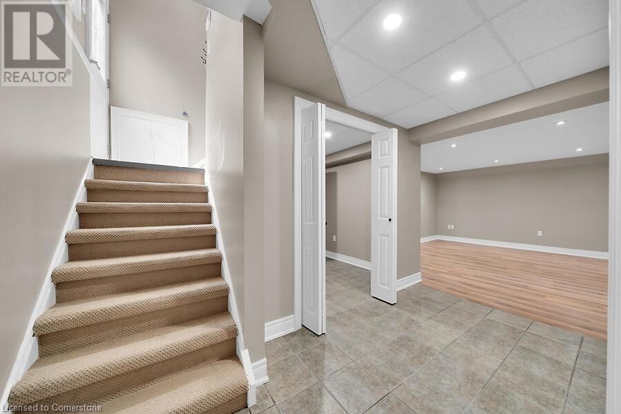29 HARDALE CRESCENT Image 18