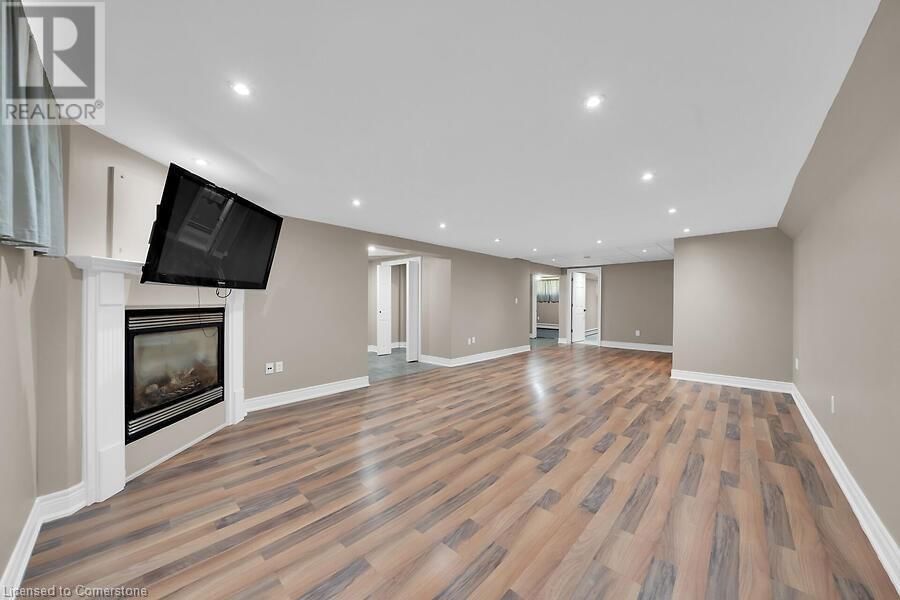 29 HARDALE CRESCENT Image 21