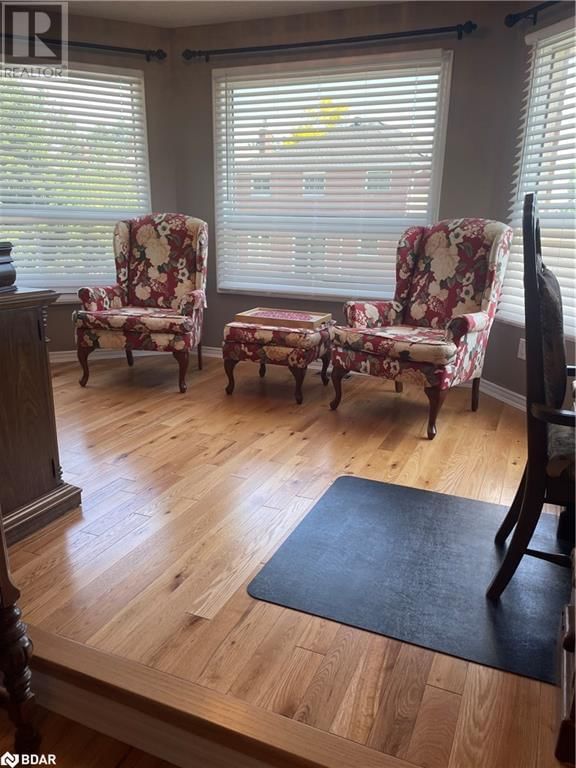 21 BARWICK DRIVE Image 18