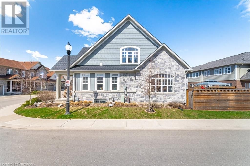 47 WINDSOR CIRCLE Image 2