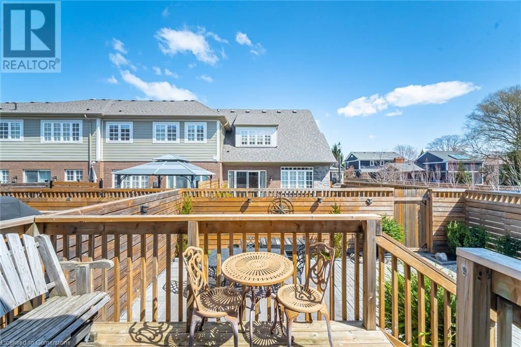 47 WINDSOR CIRCLE Image 45