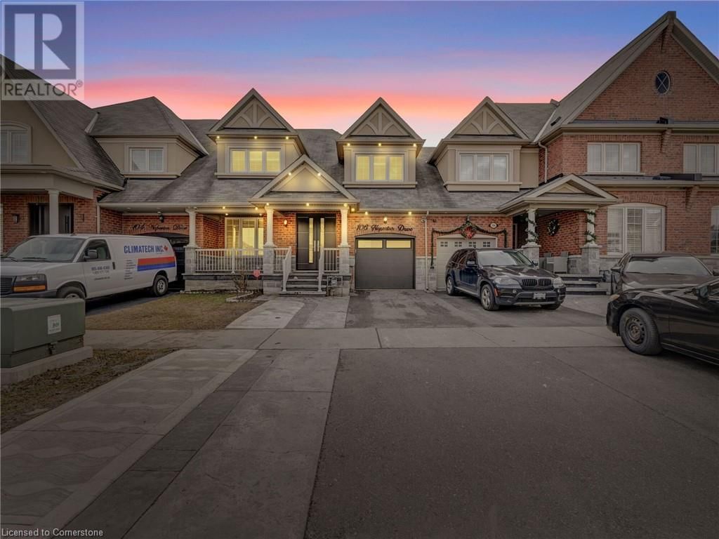 106 NAPERTON DRIVE Image 1