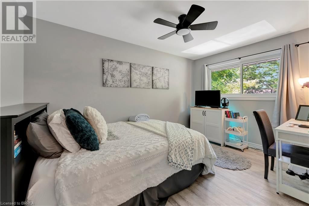39 PUSEY BOULEVARD Image 16