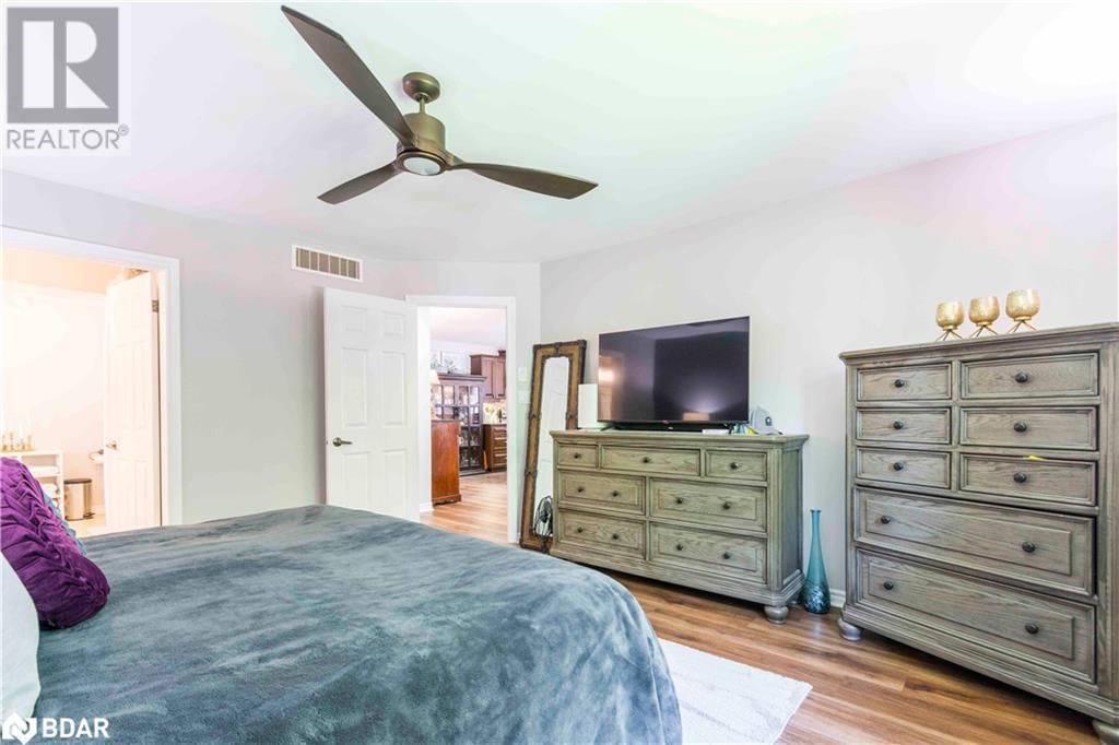 39 LAKEWOOD CRESCENT Image 18