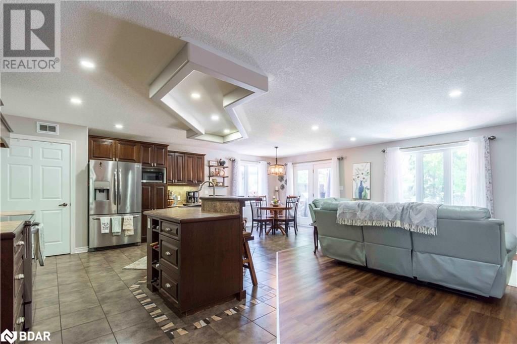 39 LAKEWOOD CRESCENT Image 6