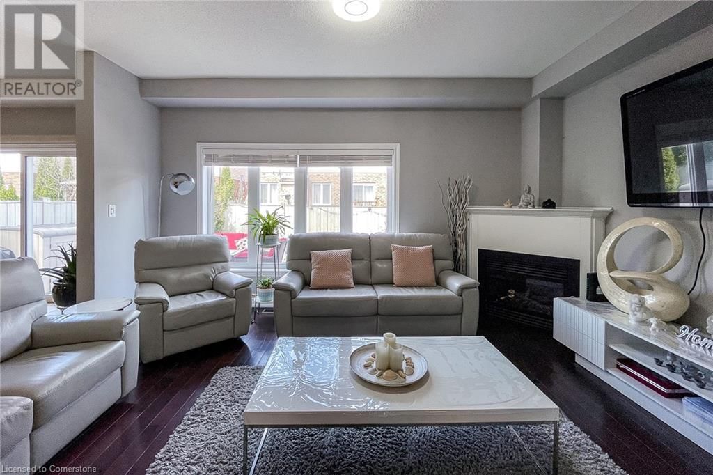 185 PALACEBEACH TRAIL Image 18