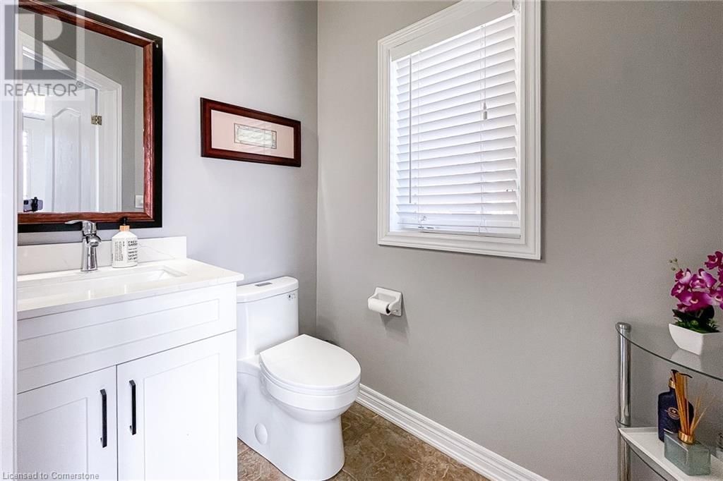 185 PALACEBEACH TRAIL Image 31