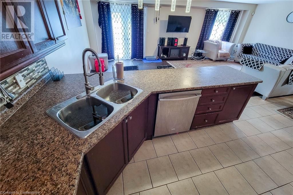 59 PERIWINKLE DRIVE Image 23