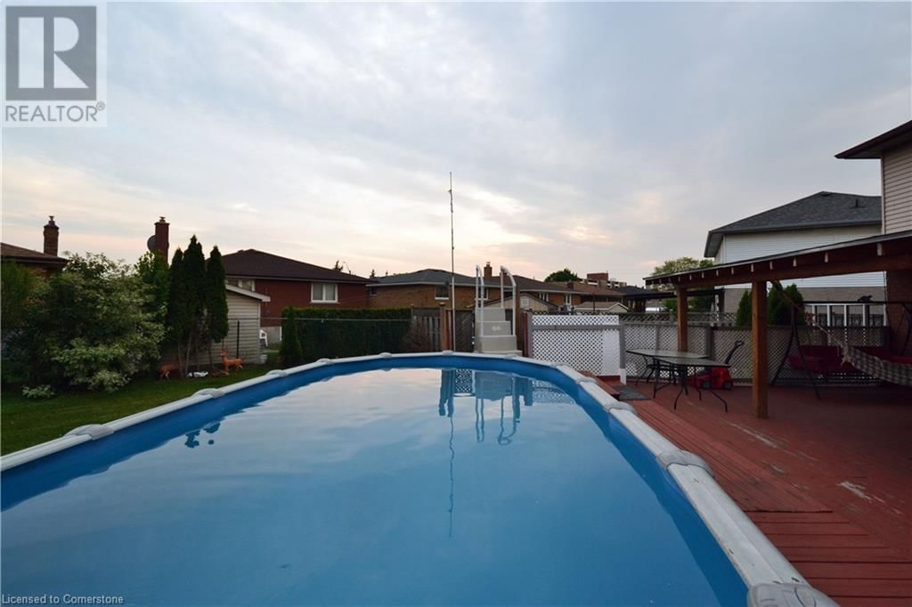 15 TALIA COURT Image 17