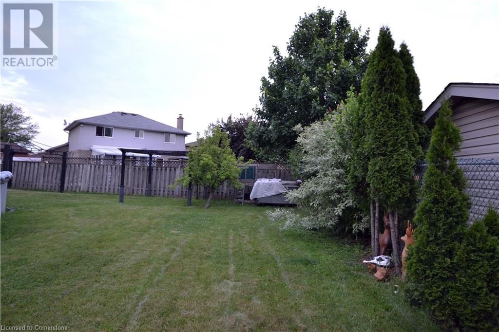 15 TALIA COURT Image 24