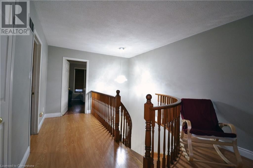 15 TALIA COURT Image 26