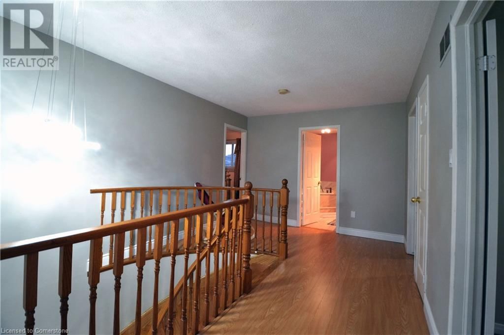15 TALIA COURT Image 31