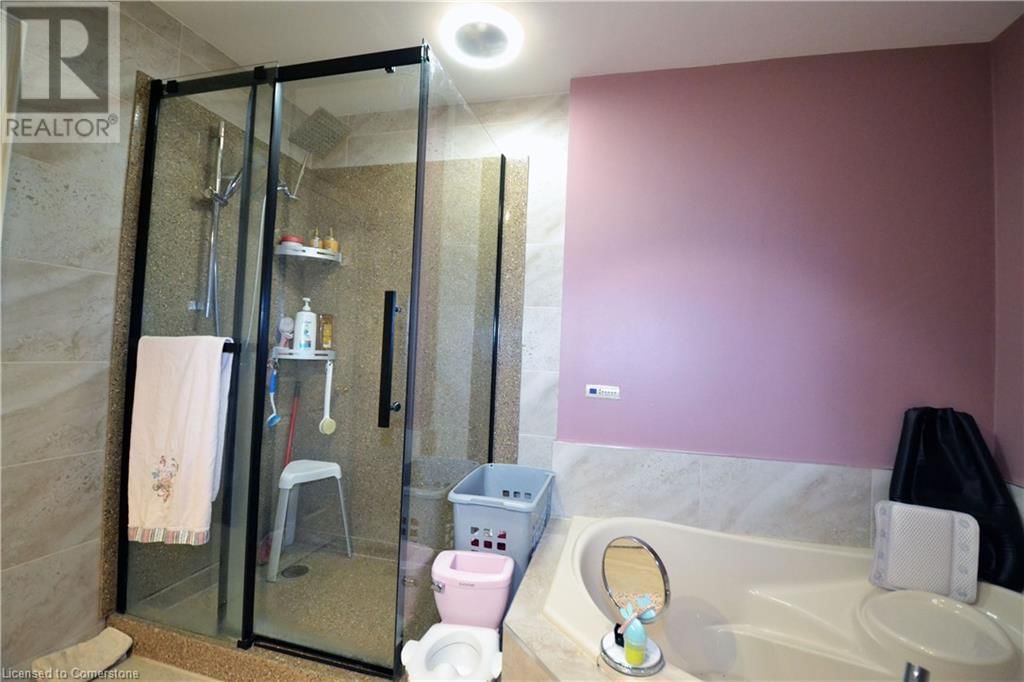 15 TALIA COURT Image 34