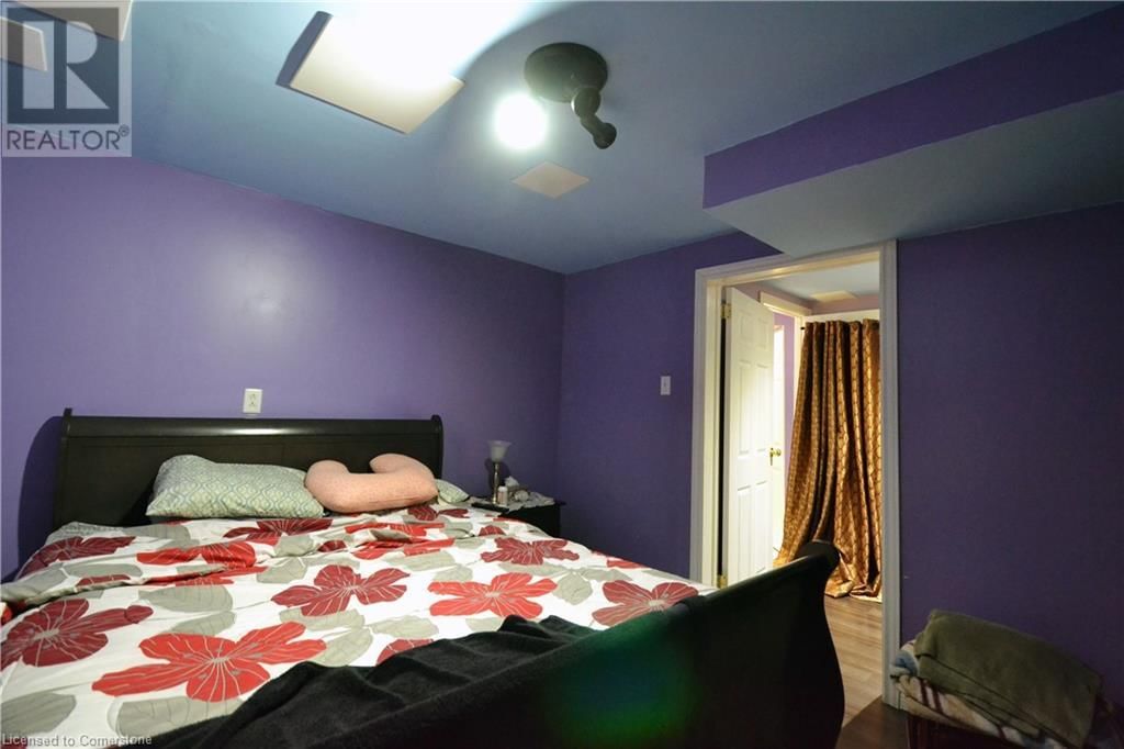 15 TALIA COURT Image 47