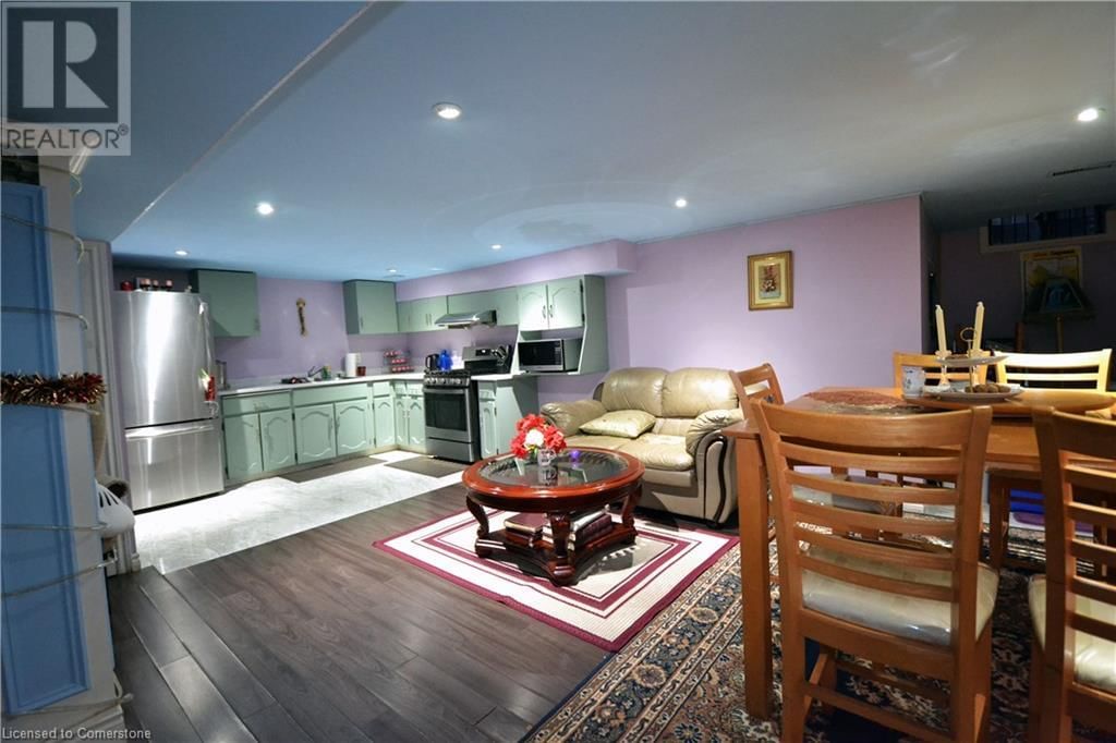 15 TALIA COURT Image 50