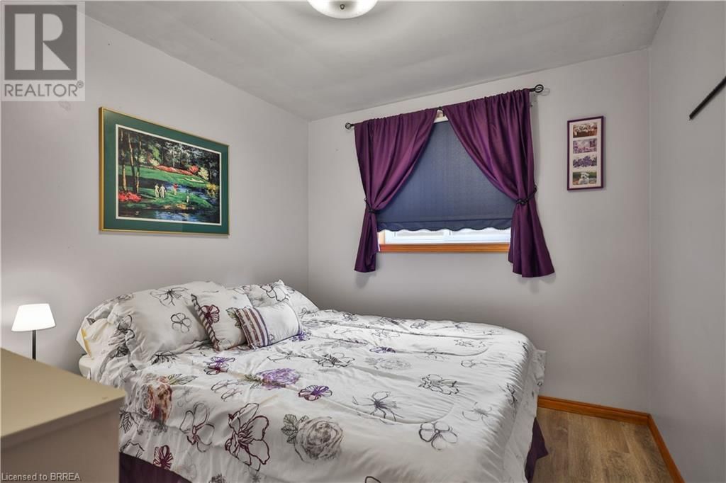 110 ALBION COURT Image 10