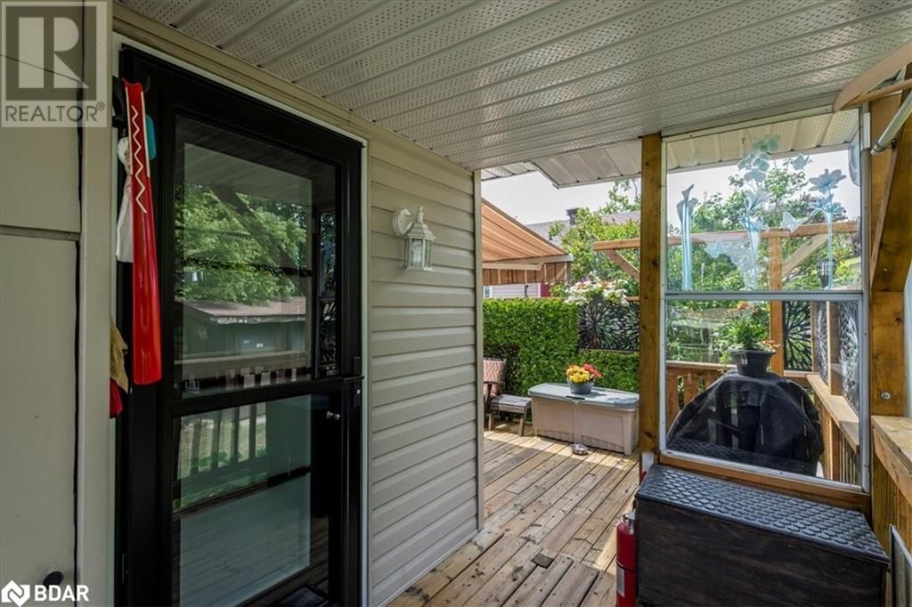 2 CEDAR GROVE Image 25