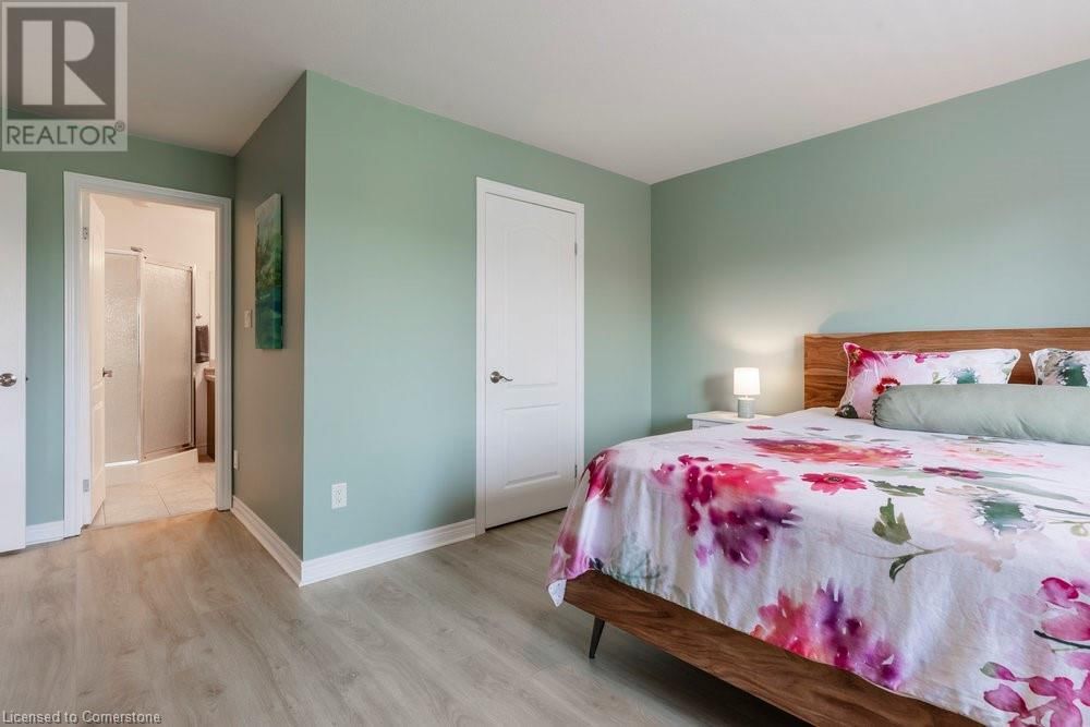 29 - 441 STONEHENGE DRIVE Image 14