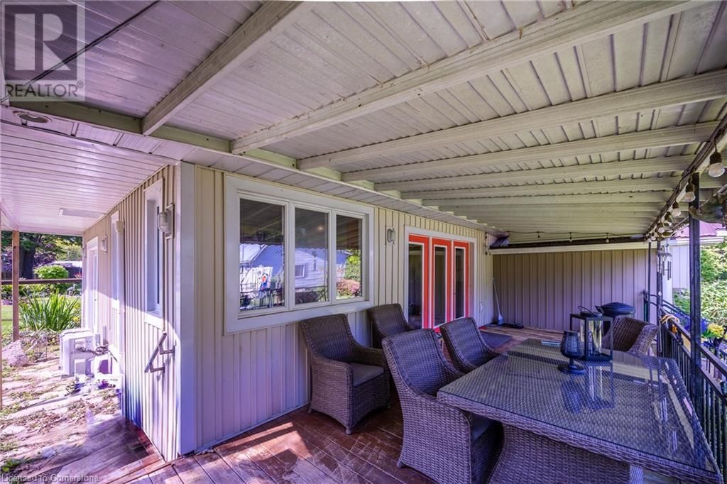 18 ADDISON STREET Image 32
