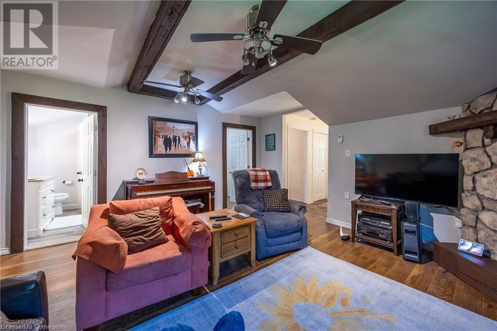 18 ADDISON STREET Image 7