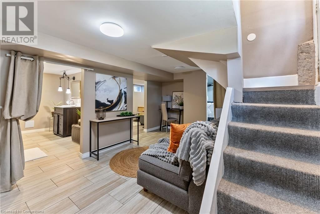 264 WINONA ROAD Image 34