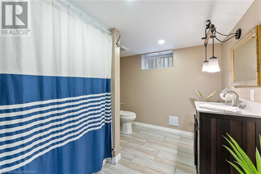 264 WINONA ROAD Image 36