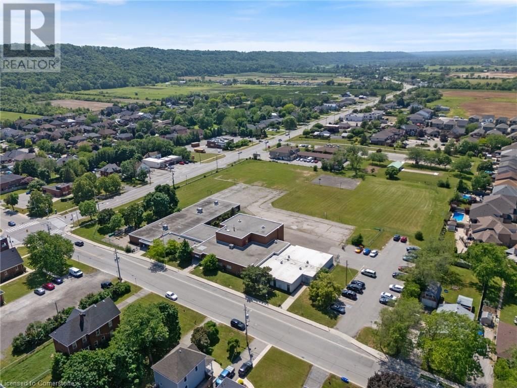 264 WINONA ROAD Image 8