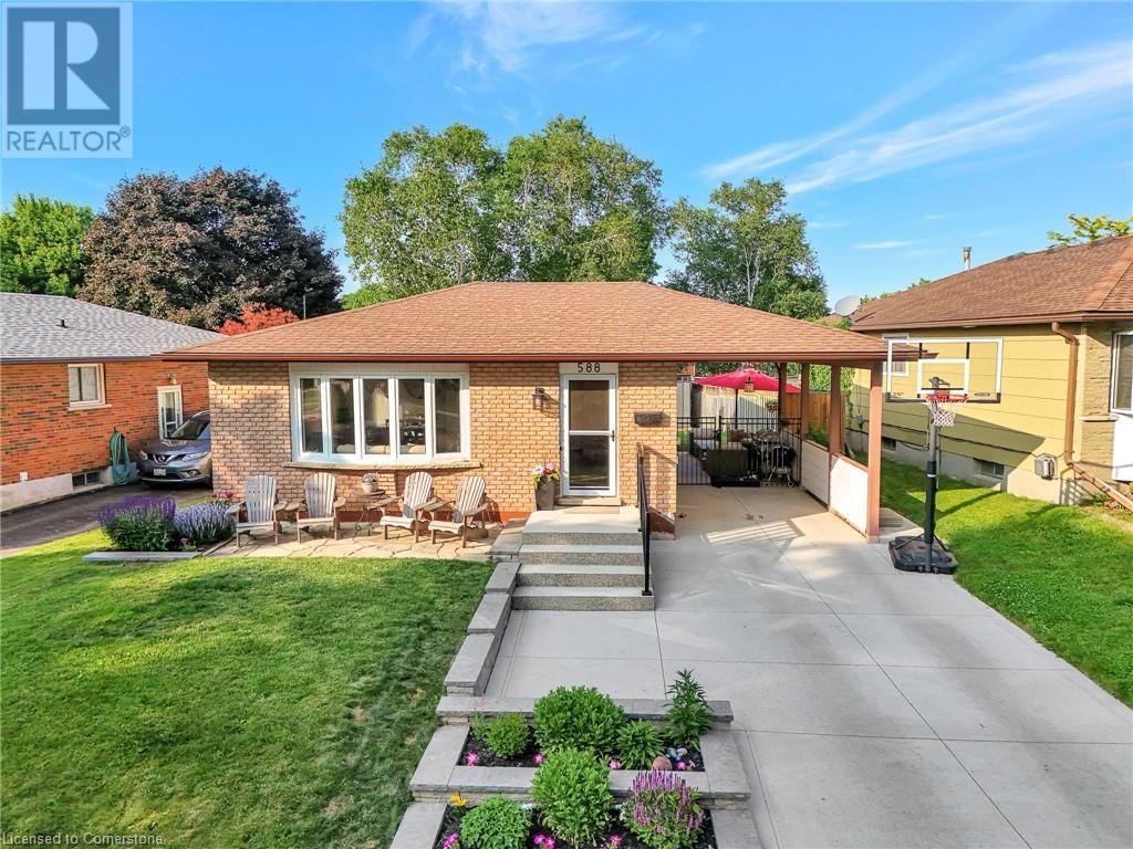 588 HIGHPOINT AVENUE Image 1