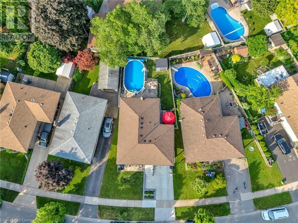 588 HIGHPOINT AVENUE Image 3
