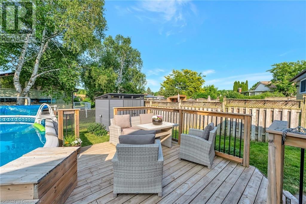 588 HIGHPOINT AVENUE Image 34