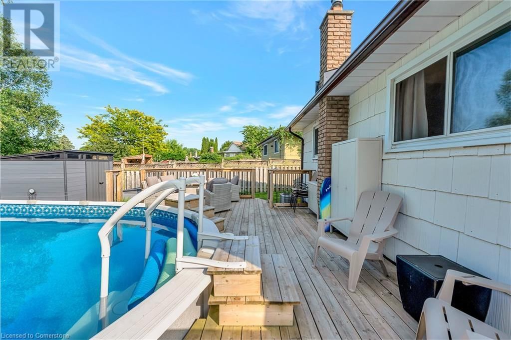 588 HIGHPOINT AVENUE Image 36