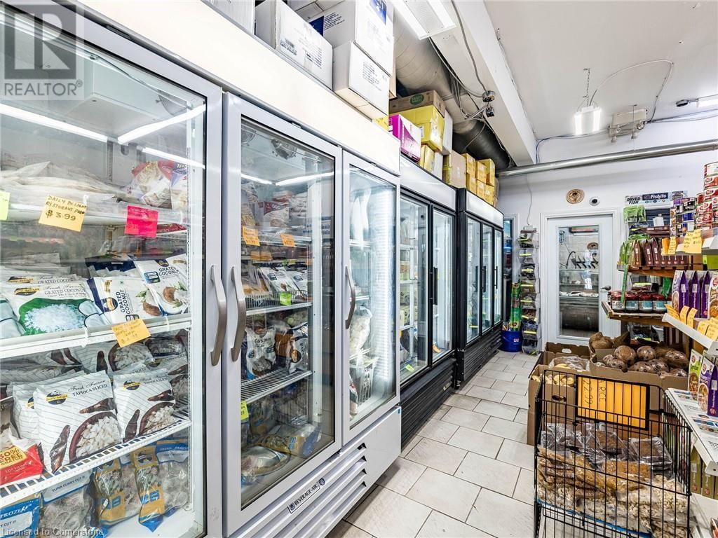 44 DEAN STREET Image 16
