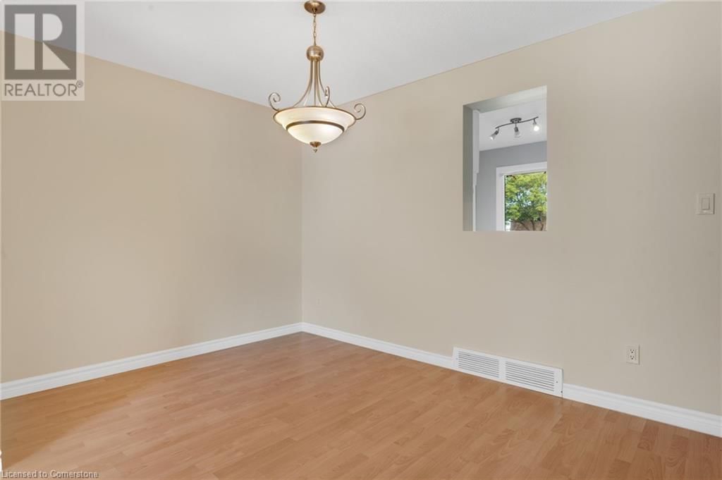 54 - 75 VENTURA DRIVE Image 10