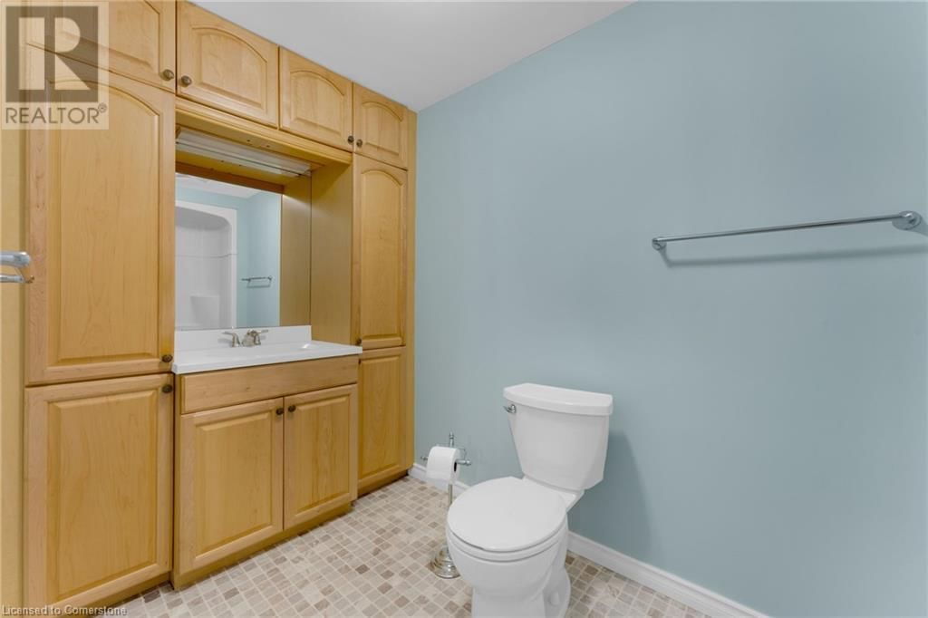 54 - 75 VENTURA DRIVE Image 25