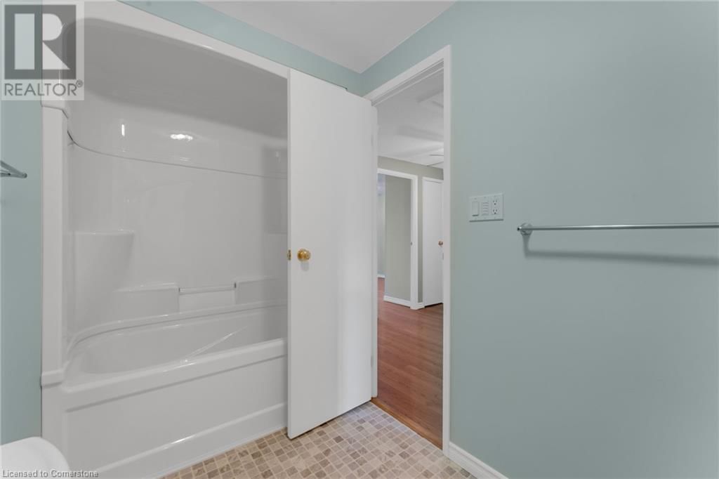 54 - 75 VENTURA DRIVE Image 26