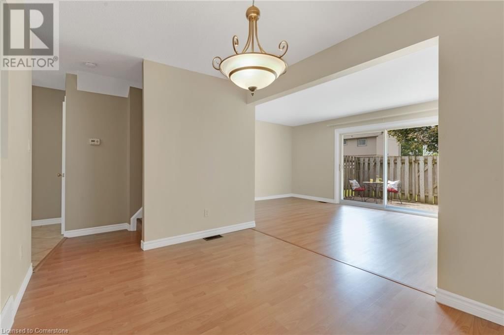 54 - 75 VENTURA DRIVE Image 9