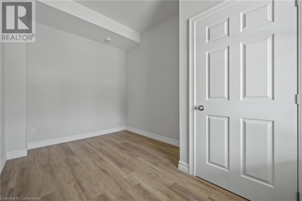 41 CHESTNUT STREET Image 14
