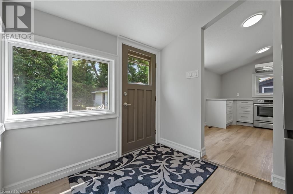 41 CHESTNUT STREET Image 18