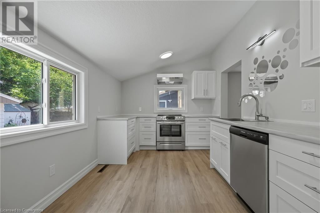41 CHESTNUT STREET Image 21