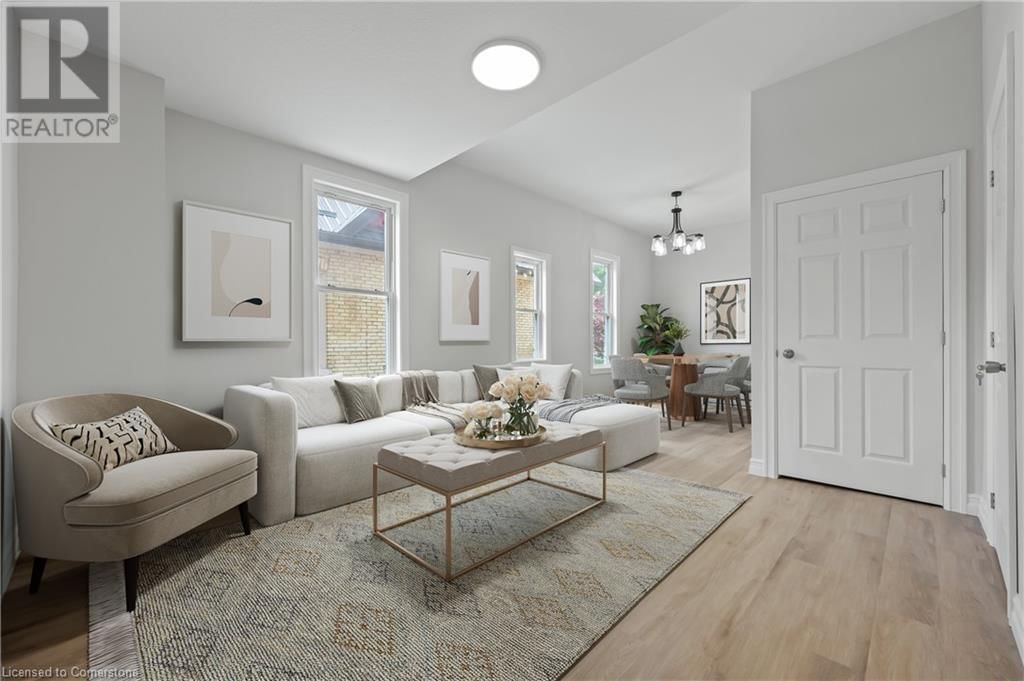 41 CHESTNUT STREET Image 26