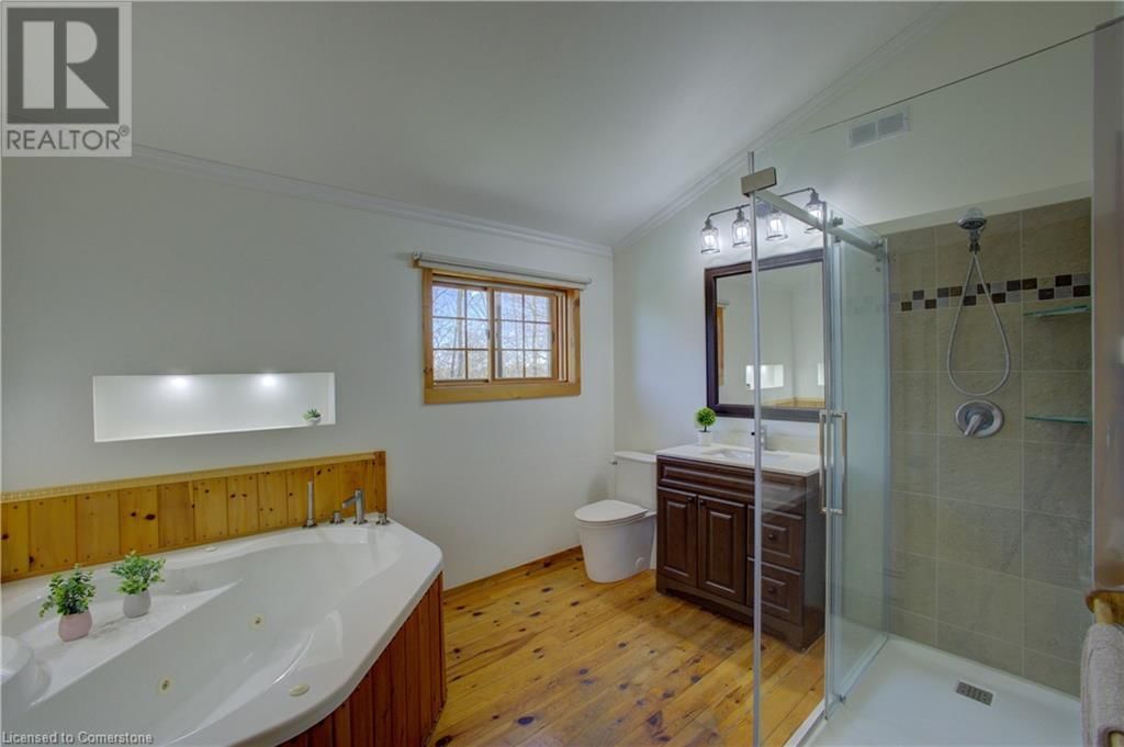 802080 GREY ROAD 40 Image 14