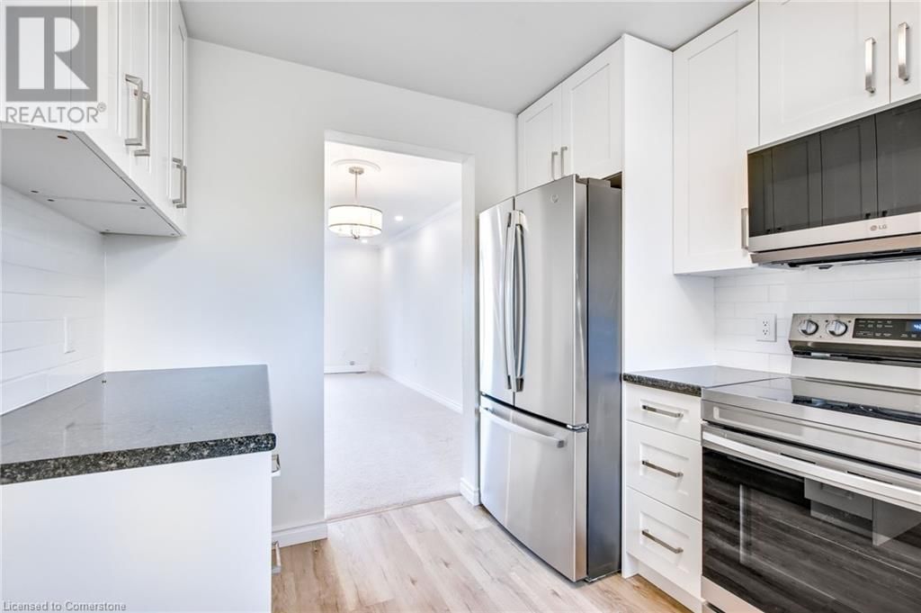 23 - 65 DORCHESTER BOULEVARD Image 11