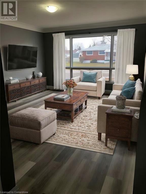 1 - 8 FRONTENAC AVENUE Image 1