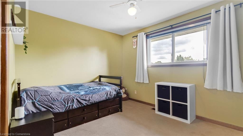 8 JESSICA DRIVE Image 21