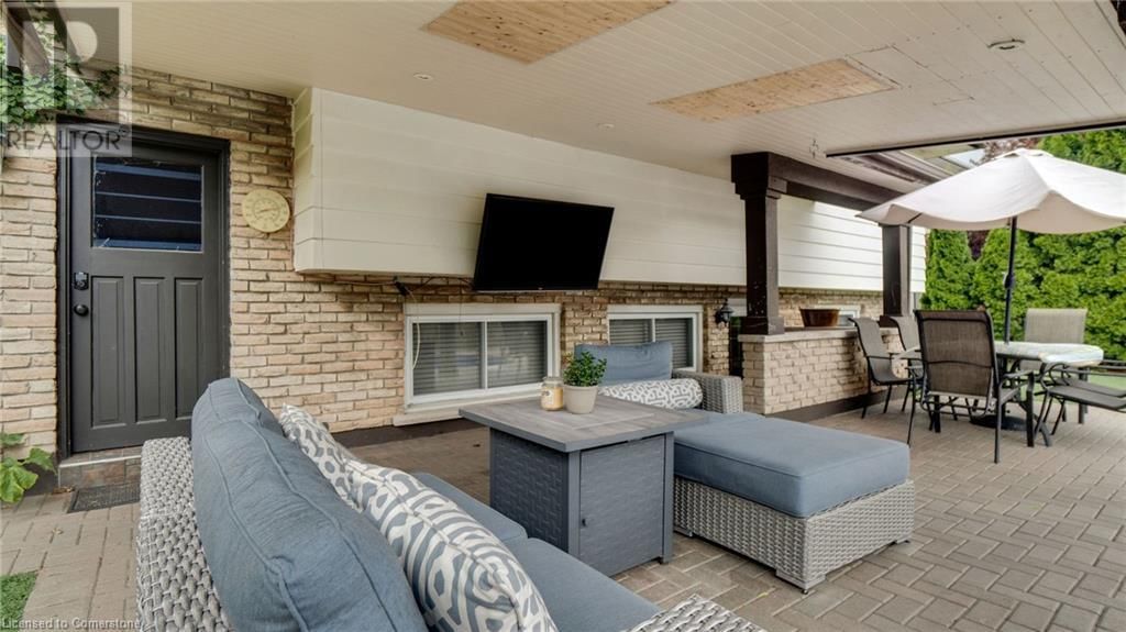 8 JESSICA DRIVE Image 38